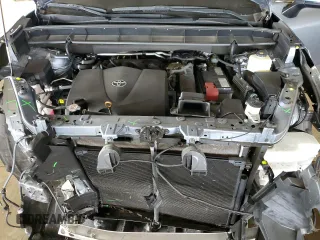 2020 Toyota Highlander LE with VIN 5TDBZRBH2LS026347, listed as a Copart auction lot 54532345 with 27,339 mi miles and Salvage title. Bid and sale history available at DreamBid. Image 12.
