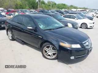 2008 Acura TL with VIN 19UUA66268A022800, listed as a IAAI auction lot 41940436 with 175,420 mi miles. Bid and sale history available at carsss.com. Image 1.