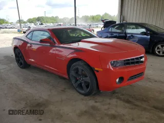 2010 Chevrolet Camaro 2LT z VIN 2G1FG1EV8A9163379, wystawiony jako Copart lot #58798785 z przebiegiem 140 916 mil mil oraz Czysty tytuł • Clean title. Historia ofert i sprzedaży dostępna na DreamBid. Obrazek 4.