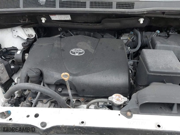 2019 Toyota Sienna XLE with VIN 5TDDZ3DC8KS215123, listed as a IAAI auction lot 41463639 with 138,815 mi miles. Bid and sale history available at carsss.com. Image 10.