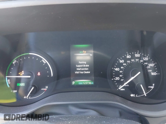 2021 Toyota Sienna XSE with VIN 5TDXRKEC9MS004991, listed as a IAAI auction lot 42177236 with 123,736 mi miles and . Bid and sale history available at DreamBid. Image 7.