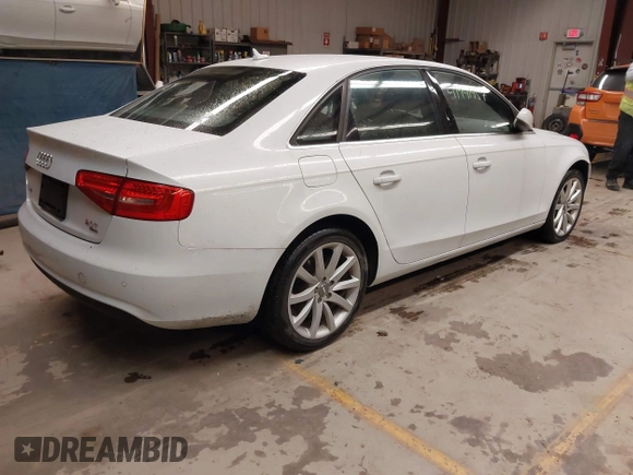 2013 Audi A4 Premium Plus z VIN WAUFFAFL2DA173435, wystawiony jako IAAI lot #41941457 z przebiegiem 111 174 mil mil oraz . Historia ofert i sprzedaży dostępna na DreamBid. Obrazek 4.