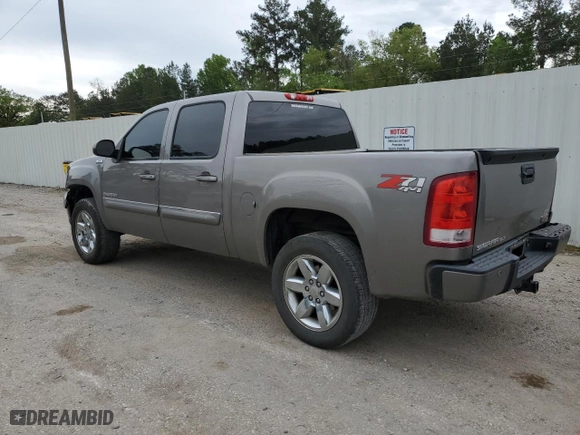 2013 GMC Sierra 1500 SLT with VIN 3GTP2WE25DG159541, listed as a Copart auction lot 50726235 with 46,039 mi miles and Salvage Title. Bid and sale history available at carsss.com. Image 2.