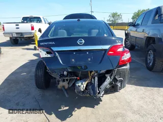 2016 Nissan Sentra S with VIN 3N1AB7AP6GL638515, listed as a IAAI auction lot 42137893 with 1,474 mi miles. Bid and sale history available at carsss.com. Image 6.