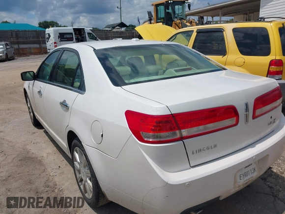 2010 Lincoln MKZ with VIN 3LNHL2GC7AR618032, listed as a IAAI auction lot 42521880 with 191,287 mi miles and . Bid and sale history available at DreamBid. Image 3.