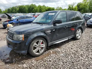 2013 Land Rover Range Rover Sport SC z VIN SALSH2E43DA787351, wystawiony jako Copart lot #58898885 z przebiegiem 174 585 mil mil oraz Szkoda całkowita • Salvage title. Historia ofert i sprzedaży dostępna na DreamBid. Obrazek 1.