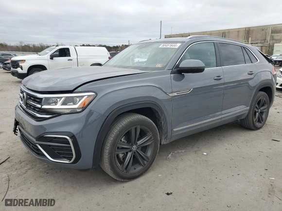 2022 Volkswagen Atlas Cross Sport 3.6L V6 SEL R-Line with VIN 1V2SE2CA3NC225673, listed as a Copart auction lot 80451644 with 30,366 mi miles and Salvage Title. Bid and sale history available at carsss.com. Image 1.