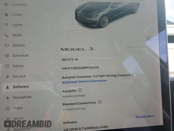 2022 Tesla Model 3 z VIN 5YJ3E1EA6NF185895, wystawiony jako Copart lot #60165405 z przebiegiem 190 572 mil mil oraz Czysty tytuł • Clean title. Historia ofert i sprzedaży dostępna na DreamBid. Obrazek 9.
