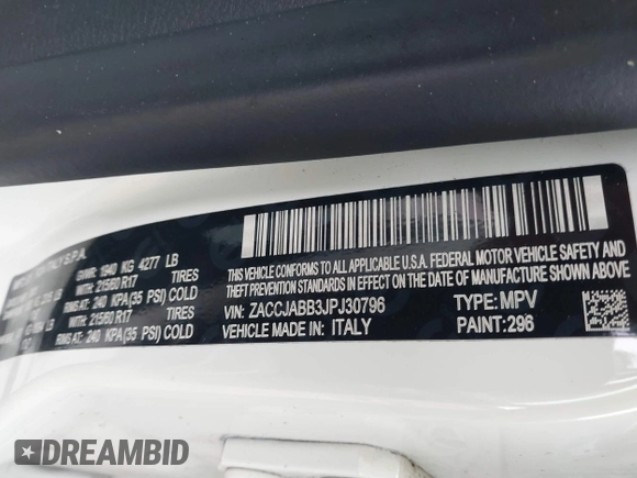 2018 Jeep Renegade Latitude with VIN ZACCJABB3JPJ30796, listed as a IAAI auction lot 41925363 with 71,397 mi miles. Bid and sale history available at carsss.com. Image 9.