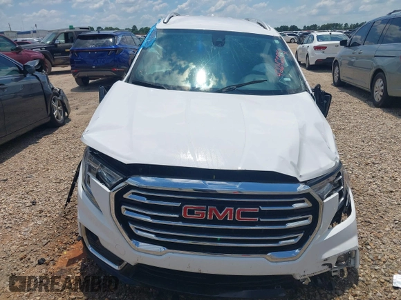 2024 GMC Terrain SLT z VIN 3GKALPEG1RL144011, wystawiony jako IAAI lot #42642293 z przebiegiem 33 000 mil mil oraz . Historia ofert i sprzedaży dostępna na DreamBid. Obrazek 12.