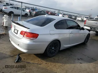 2009 BMW 3 Series 328i with VIN WBAWV13579P122218, listed as a Copart auction lot 41417735 with 89,963 mi miles and Salvage title. Bid and sale history available at DreamBid. Image 3.