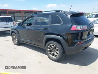2020 Jeep Cherokee Latitude z VIN 1C4PJMCX3LD584466, wystawiony jako IAAI lot #42380627 z przebiegiem 53 062 mil mil oraz . Historia ofert i sprzedaży dostępna na DreamBid. Obrazek 3.