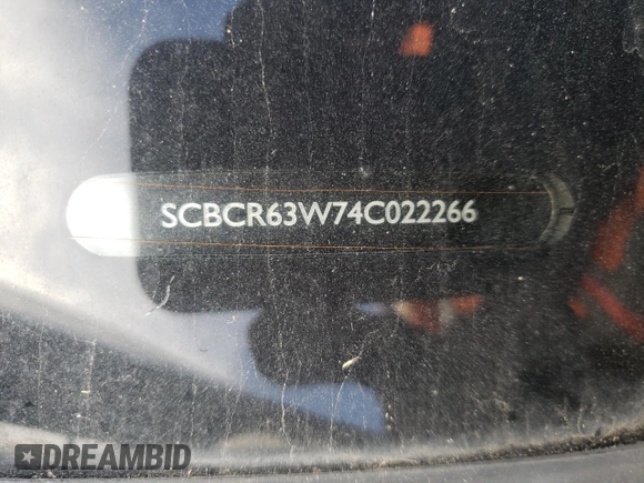 2004 Bentley Continental GT GT z VIN SCBCR63W74C022266, wystawiony jako Copart lot #45293244 z przebiegiem Nie podano mil oraz . Historia ofert i sprzedaży dostępna na DreamBid. Obrazek 13.