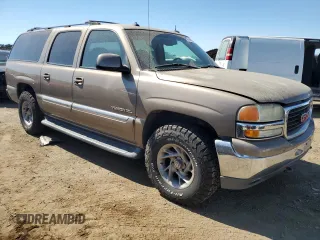 2003 GMC Yukon XL SLT with VIN 1GKFK16T83J175756, listed as a Copart auction lot 69468984 with 239,792 mi miles and Salvage Title. Bid and sale history available at carsss.com. Image 4.
