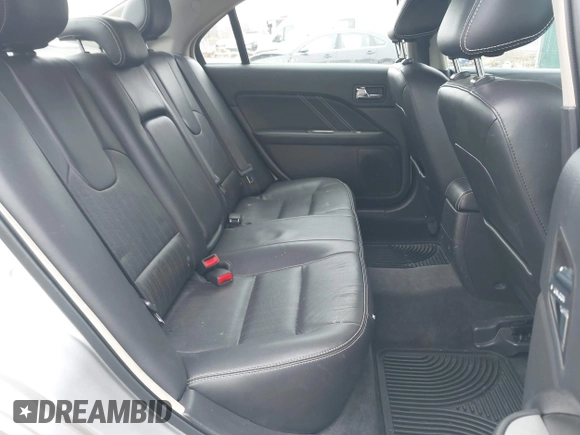 2011 Ford Fusion SPORT with VIN 3FAHP0DC1BR342102, listed as a IAAI auction lot 41704227 with 180,802 mi miles. Bid and sale history available at carsss.com. Image 8.