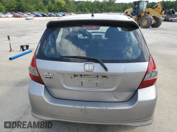 2007 Honda Fit Sport z VIN JHMGD38657S035465, wystawiony jako Copart lot #57635245 z przebiegiem 184 627 mil mil oraz Szkoda całkowita • Salvage title. Historia ofert i sprzedaży dostępna na DreamBid. Obrazek 6.
