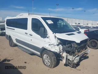 2016 Ford Transit XL z VIN 1FBZX2YM0GKB08269, wystawiony jako IAAI lot #41814059 z przebiegiem 70 556 mil mil oraz . Historia ofert i sprzedaży dostępna na DreamBid. Obrazek 1.