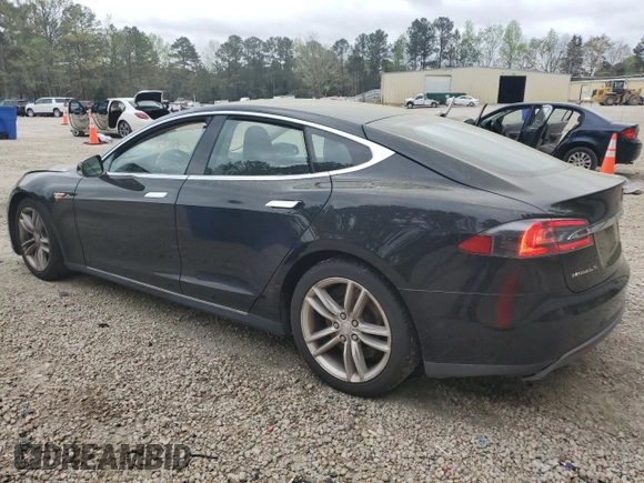 2015 Tesla Model S 85D with VIN 5YJSA1E20FF101913, listed as a Copart auction lot 49706935 with 109,515 mi miles and Salvage Title. Bid and sale history available at carsss.com. Image 2.