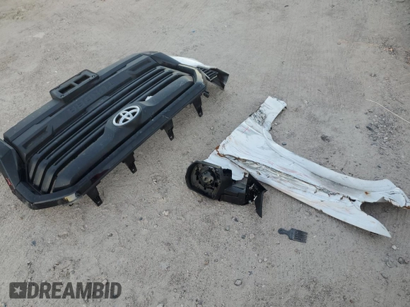 2023 Toyota Tundra SR with VIN 5TFKB5AA1PX021917, listed as a Copart auction lot 81721194 with 58,163 mi miles and Salvage title. Bid and sale history available at DreamBid. Image 12.