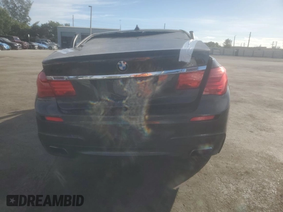 2012 BMW 7 Series 740Li with VIN WBAKB4C51CC576326, listed as a Copart auction lot 87262654 with 0 mi miles and Non Repairable. Bid and sale history available at carsss.com. Image 6.