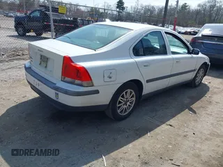 2004 Volvo S60 with VIN YV1RS61T642380706, listed as a IAAI auction lot 41945632 with Not provided miles and . Bid and sale history available at DreamBid. Image 4.