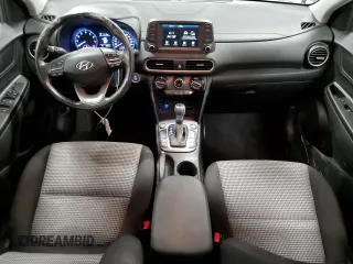 2020 Hyundai Kona SEL with VIN KM8K2CAA0LU582587, listed as a Copart auction lot 42743625 with 59,731 mi miles and Clean Title. Bid and sale history available at carsss.com. Image 8.