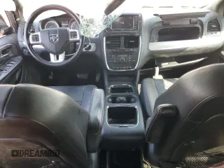 2019 Dodge Grand Caravan GT with VIN 2C4RDGEG8KR769879, listed as a Copart auction lot 48731705 with 137,139 mi miles and Salvage Title. Bid and sale history available at DreamBid. Image 8.