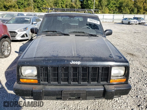 2001 Jeep Cherokee Sport z VIN 1J4FF58S61L612533, wystawiony jako Copart lot #76824714 z przebiegiem 62 401 mil mil oraz Szkoda całkowita • Salvage title. Historia ofert i sprzedaży dostępna na DreamBid. Obrazek 5.