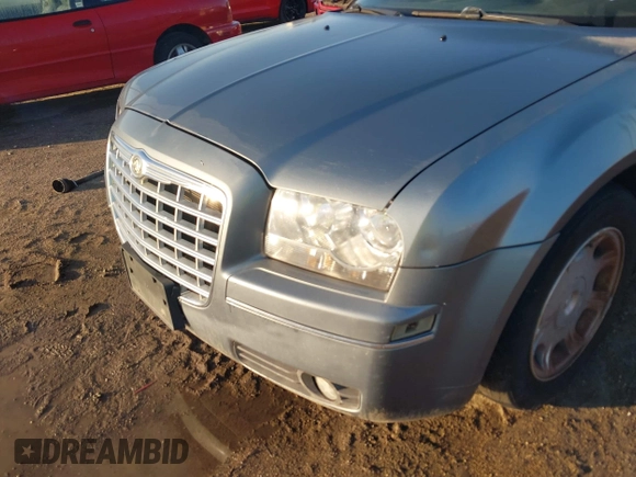 2007 Chrysler 300 Touring with VIN 2C3LA53G17H692540, listed as a IAAI auction lot 42021040 with 173,117 mi miles and . Bid and sale history available at carsss.com. Image 14.