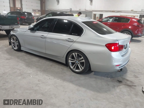 2018 BMW 3 Series 330i xDrive with VIN WBA8D9G50JNU66817, listed as a IAAI auction lot 41859913 with 44,990 mi miles. Bid and sale history available at carsss.com. Image 3.