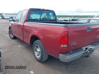 2000 Ford F-150 XL with VIN 1FTRX17W6YNA28628, listed as a IAAI auction lot 42207232 with Not provided miles and . Bid and sale history available at DreamBid. Image 3.