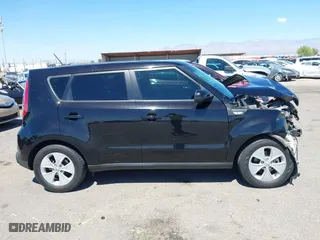 2014 Kia Soul with VIN KNDJN2A27E7021055, listed as a IAAI auction lot 41872138 with 31,955 mi miles. Bid and sale history available at carsss.com. Image 14.
