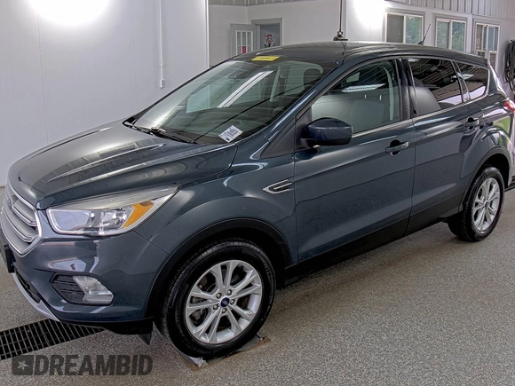2019 Ford Escape SE z VIN 1FMCU9GD9KUA54757, wystawiony jako IAAI lot #42516631 z przebiegiem 87 040 mil mil oraz . Historia ofert i sprzedaży dostępna na DreamBid. Obrazek 7.