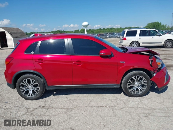 2017 Mitsubishi Outlander ES z VIN JA4AP3AU6HZ010715, wystawiony jako IAAI lot #42158067 z przebiegiem 57 548 mil mil oraz . Historia ofert i sprzedaży dostępna na DreamBid. Obrazek 13.