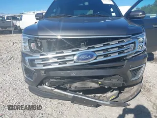2020 Ford Expedition Limited with VIN 1FMJU1KT6LEA72281, listed as a IAAI auction lot 41195581 with 120,839 mi miles. Bid and sale history available at carsss.com. Image 6.