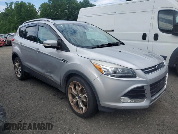 2013 Ford Escape Titanium with VIN 1FMCU9J90DUB31927, listed as a Copart auction lot 63701025 with 205,843 mi miles and Clean title. Bid and sale history available at DreamBid. Image 4.