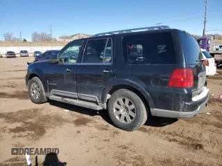 2004 Lincoln Navigator Luxury with VIN 5LMFU28R04LJ43928, listed as a Copart auction lot 45118385 with 283,834 mi miles and Salvage Title. Bid and sale history available at carsss.com. Image 2.