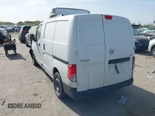 2015 Nissan NV200 SV with VIN 3N6CM0KN1FK700005, listed as a IAAI auction lot 41833099 with Not Provided miles. Bid and sale history available at carsss.com. Image 3.