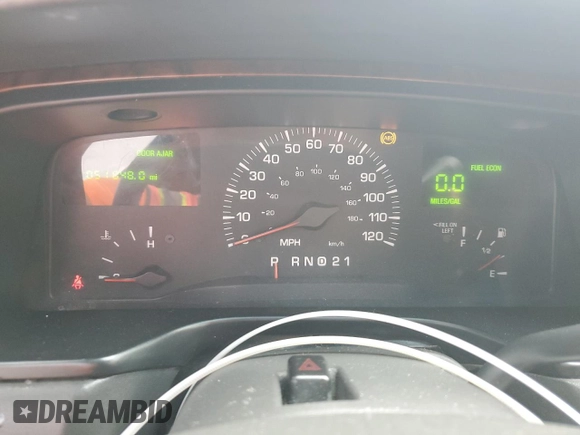 2000 Lincoln Town Car Executive с VIN 1L1FM81W8YY771526, выставлен на аукционе Copart как лот 65654725 с пробегом 51 048 миль миль и Чистый • Clean title. История ставок и продаж доступна на DreamBid. Изображение 9.