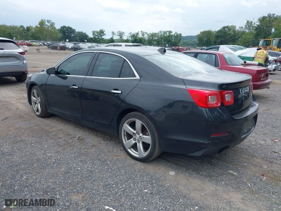 2013 Chevrolet Malibu LTZ with VIN 1G11J5SX1DF191366, listed as a IAAI auction lot 40121794 with 111,036 mi miles. Bid and sale history available at carsss.com. Image 3.