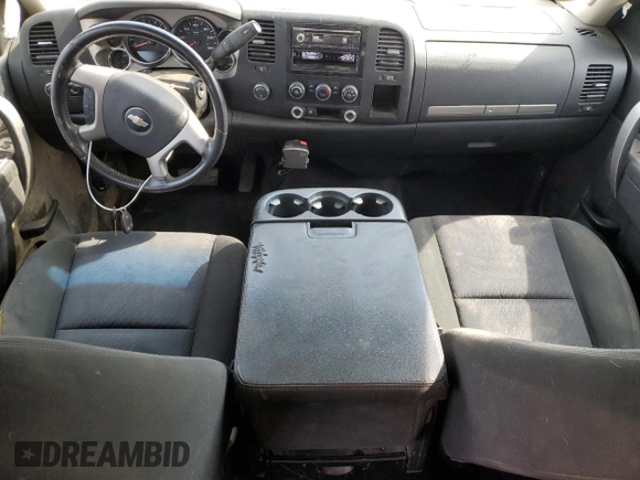 2010 Chevrolet Silverado 1500 LT with VIN 3GCRKSE38AG163444, listed as a Copart auction lot 51784665 with 208,772 mi miles and Salvage Title. Bid and sale history available at DreamBid. Image 8.