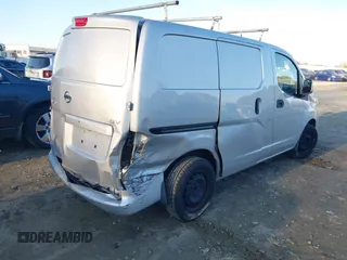 2018 Nissan NV200 S with VIN 3N6CM0KN1JK692559, listed as a IAAI auction lot 41339957 with 127,124 mi miles and . Bid and sale history available at DreamBid. Image 4.