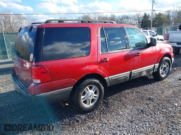 2006 Ford Expedition Special Service z VIN 1FMPU165X6LA12820, wystawiony jako IAAI lot #41678357 z przebiegiem 217 414 mil mil oraz . Historia ofert i sprzedaży dostępna na DreamBid. Obrazek 4.