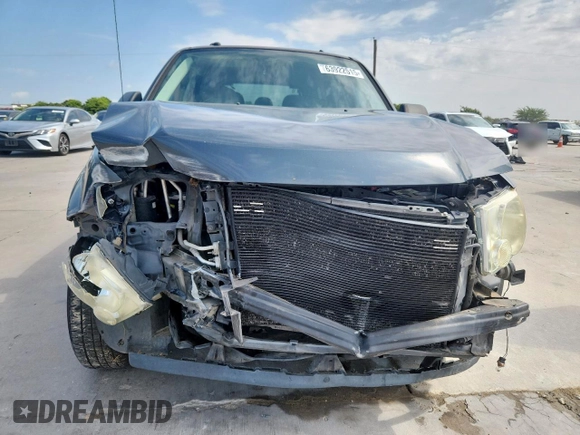 2008 Ford Escape XLT with VIN 1FMCU03128KA81939, listed as a Copart auction lot 63922515 with 182,089 mi miles and Salvage title. Bid and sale history available at DreamBid. Image 5.