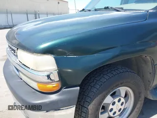 2001 Chevrolet Tahoe LT with VIN 1GNEK13T61R128369, listed as a IAAI auction lot 42437041 with 197,673 mi miles and . Bid and sale history available at DreamBid. Image 6.