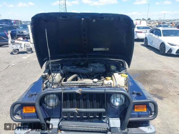 2001 Jeep Wrangler SE with VIN 1J4FA29P01P344644, listed as a IAAI auction lot 42170936 with 130,938 mi miles and . Bid and sale history available at DreamBid. Image 10.