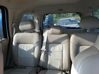 2005 Ford Expedition Eddie Bauer with VIN 1FMFU175X5LA25091, listed as a Copart auction lot 70830654 with 154,246 mi miles and Clean Title. Bid and sale history available at carsss.com. Image 10.