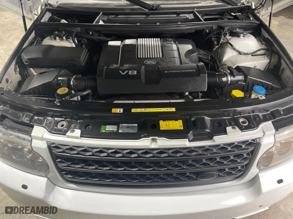 2011 Land Rover Range Rover SC with VIN SALMF1E46BA357805, listed as a Copart auction lot 53585645 with 120,381 mi miles and Clean Title. Bid and sale history available at carsss.com. Image 7.