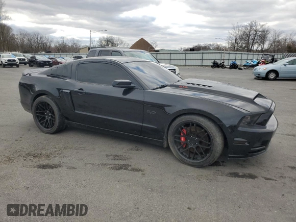 2013 Ford Mustang GT with VIN 1ZVBP8CF4D5208651, listed as a Copart auction lot 47289885 with 85,250 mi miles and Salvage Title. Bid and sale history available at carsss.com. Image 4.