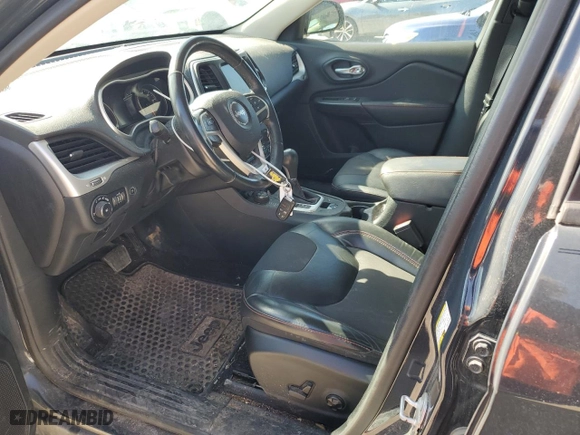 2016 Jeep Cherokee Trailhawk with VIN 1C4PJMBS3GW335696, listed as a Copart auction lot 51296835 with 115,591 mi miles and Salvage Title. Bid and sale history available at carsss.com. Image 7.